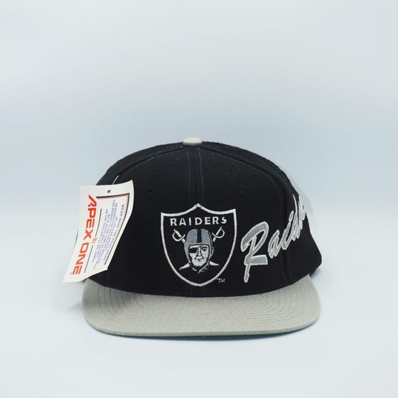 Raiders script snapback, tags on, deadstock, condition 9/10